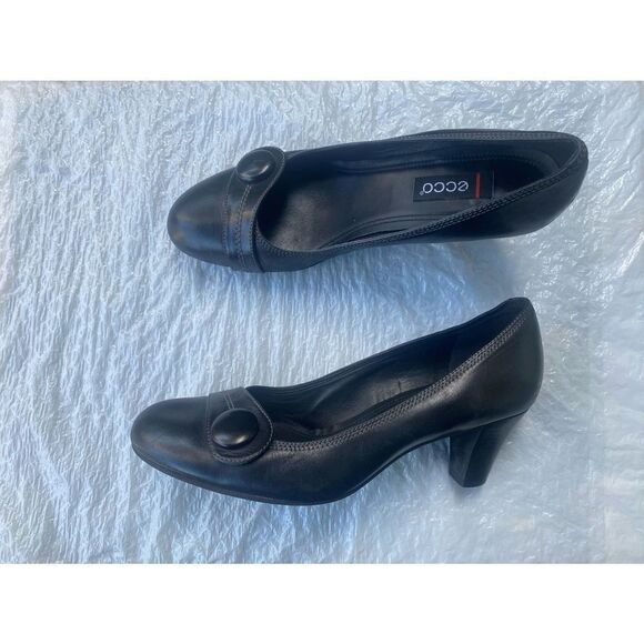 Ecco Women’s Black heels Sz 40 EUR- 10 US - Picture 2 of 8